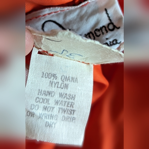 70's Red Qiana Lilli Diamond Hostess Gown - RETRO - Picture 8 of 8